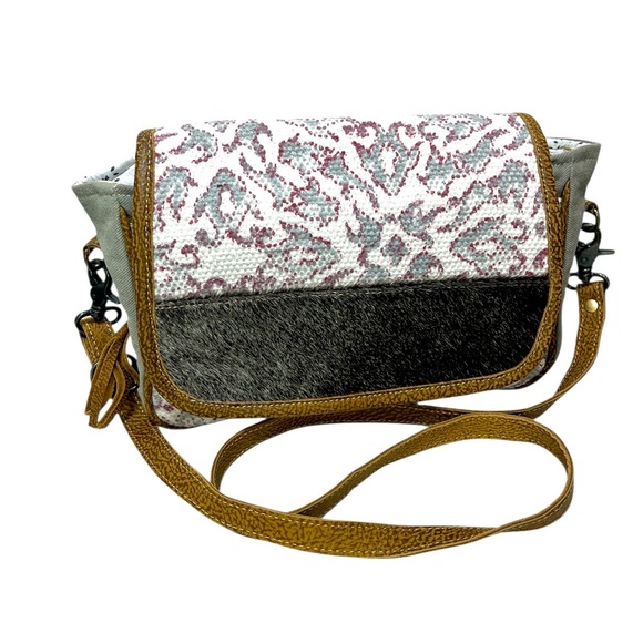 MYRA BAG FATSO SMALL & CROSS BODY BAG EUC - Picture 1 of 10